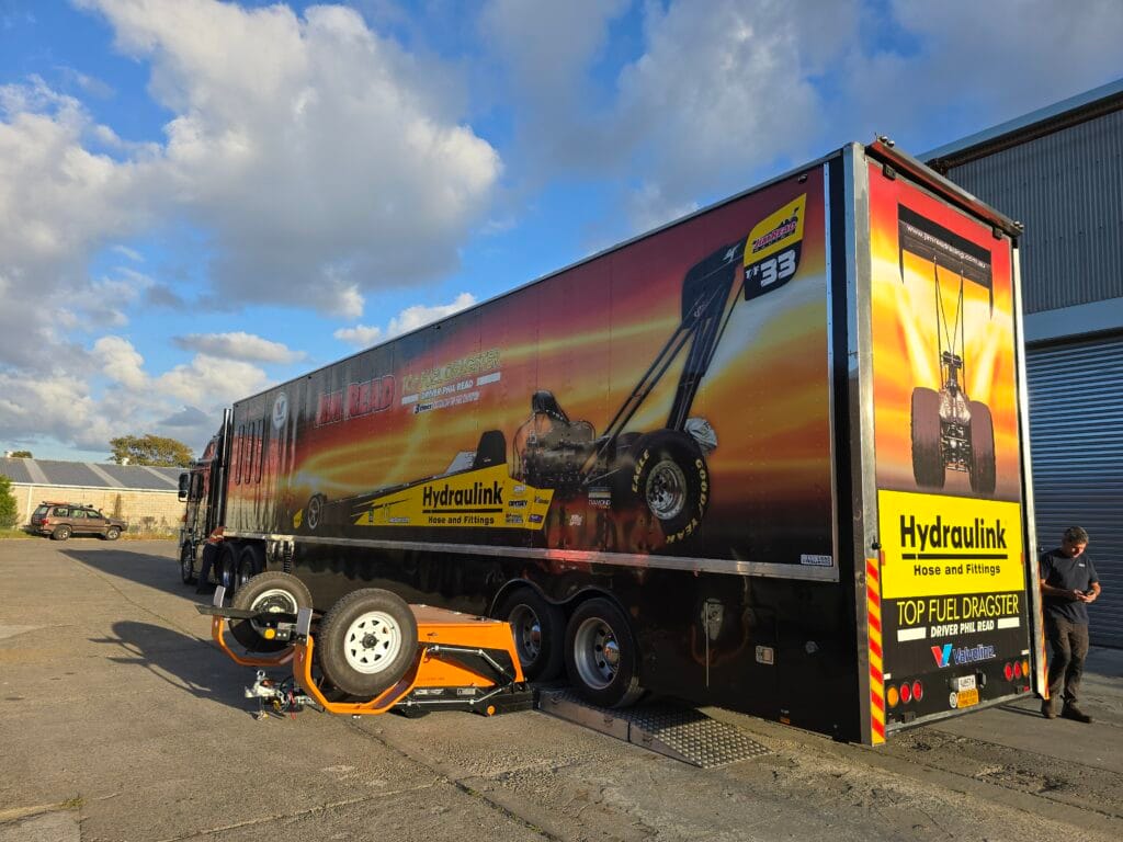 Jim Read Racing trusts 10 Four Truck Repairs to ensure his racing cars get across Australia on time.